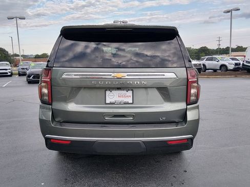 Used 2024 Chevrolet Suburban LT AWD/4WD image 4