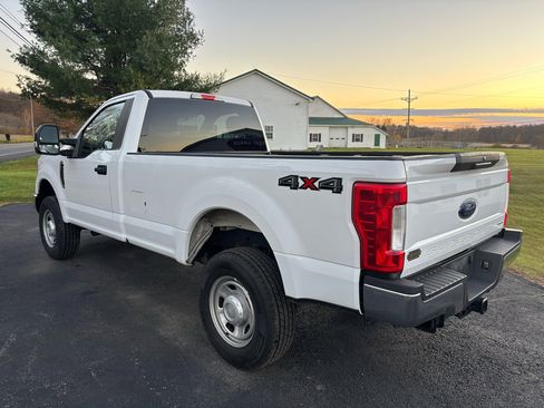 Used 2018 Ford F250 XLT image 7