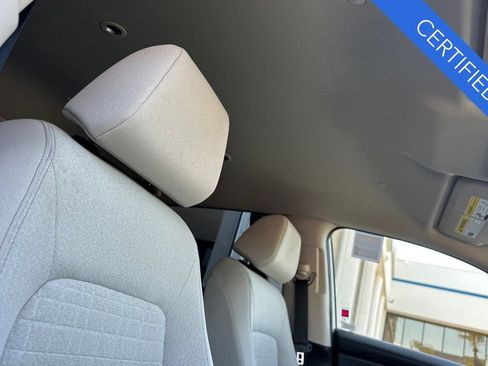 Certified 2023 Honda HR-V LX image 18