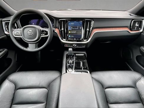 Used 2023 Volvo S60 T8 Plus w/ Climate Package image 7