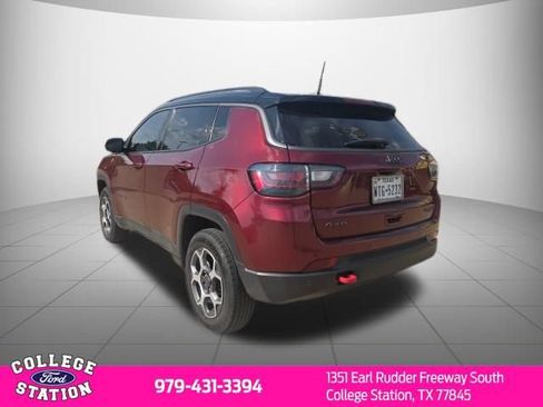 Used 2022 Jeep Compass Trailhawk w/ Trailhawk Elite Group AWD/4WD image 6