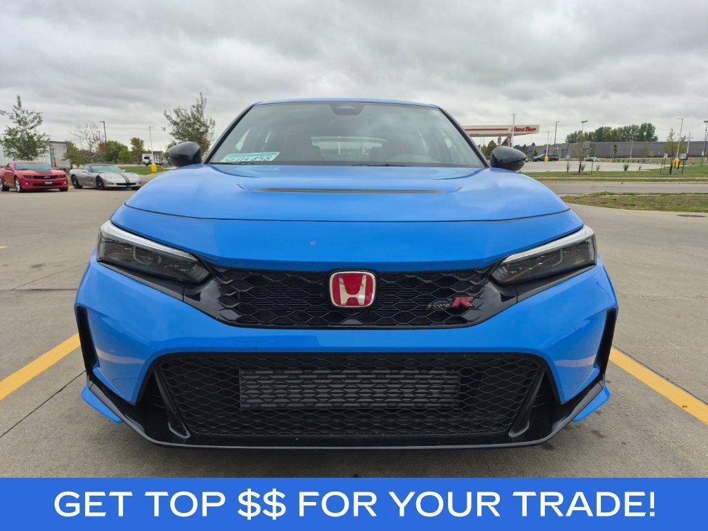 Used 2025 Honda Civic Type R image 3