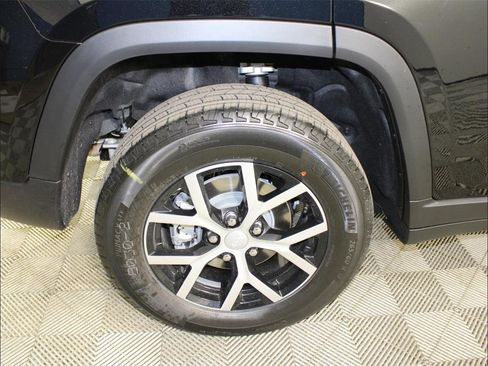 New 2025 Jeep Grand Cherokee Limited w/ Luxury Tech Group II image 41