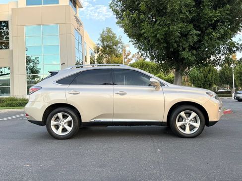 Used 2013 Lexus RX 450h AWD image 3
