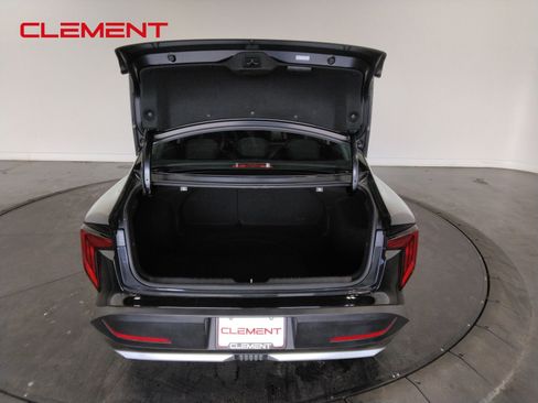 Used 2025 Kia K4 LXS image 9