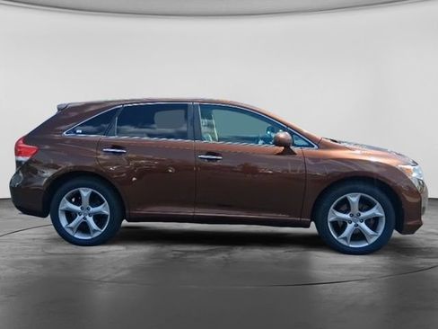 Used 2009 Toyota Venza AWD image 5
