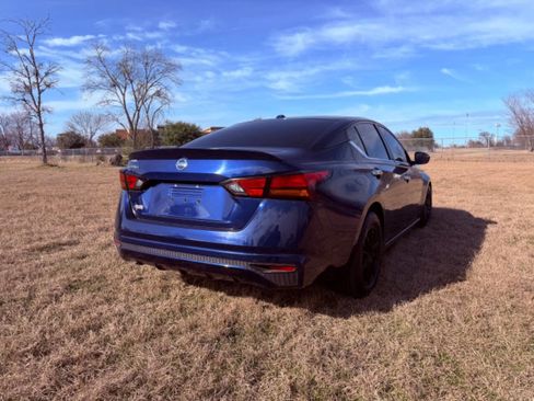 Used 2019 Nissan Altima 2.5 S image 6