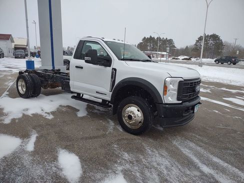 Used 2024 Ford F550 4x4 Regular Cab Super Duty image 7