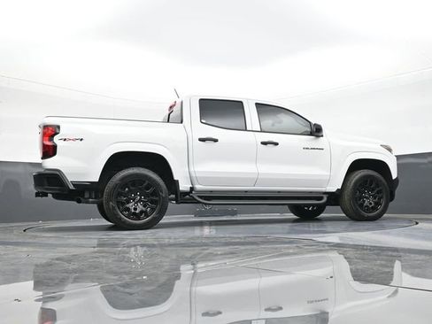 New 2026 Chevrolet Colorado W/T w/ WT Custom Package AWD/4WD image 46