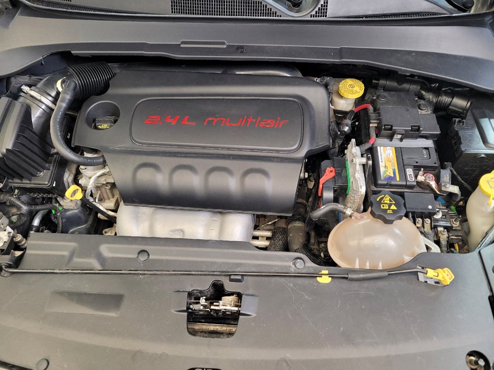 Used 2018 Jeep Compass Trailhawk w/ Cold Weather Group AWD/4WD image 30