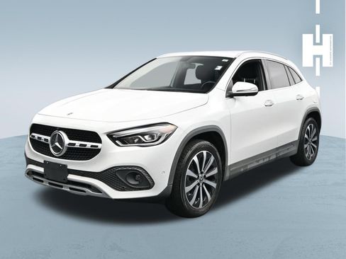Used 2021 Mercedes-Benz GLA 250 4MATIC image 2
