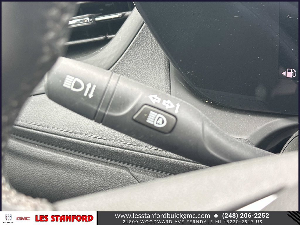 Certified 2025 Buick Encore GX Sport Touring FWD image 26