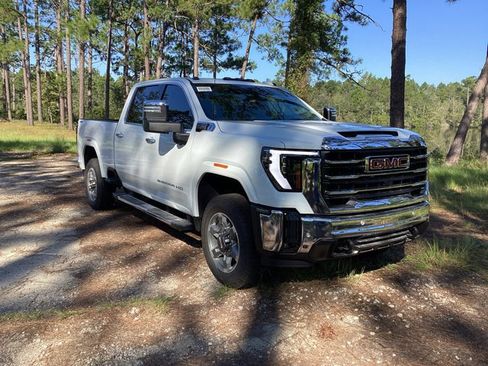 New 2025 GMC Sierra 2500 SLT w/ SLT Premium Package image 3
