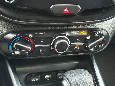 Used 2024 Kia Soul LX w/ Option Group 015 image 22