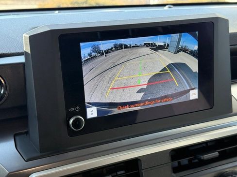 Used 2025 Toyota Tacoma SR5 image 24