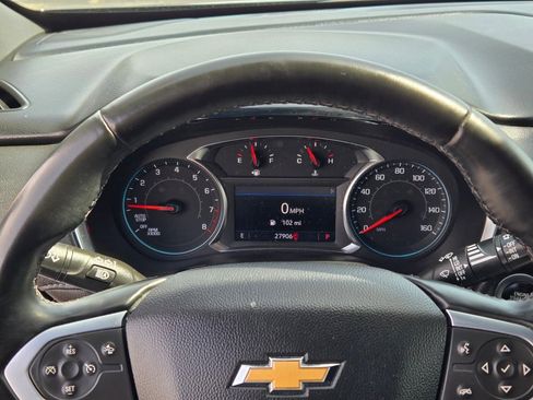 Certified 2023 Chevrolet Traverse LT image 36