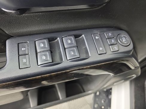 Used 2016 GMC Sierra 1500 Denali w/ Denali Ultimate Package image 15