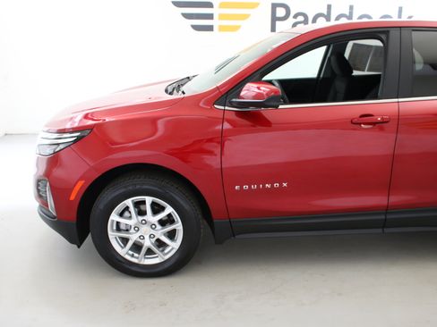 Used 2024 Chevrolet Equinox LT w/ LPO, Floor Liner Package AWD/4WD image 4