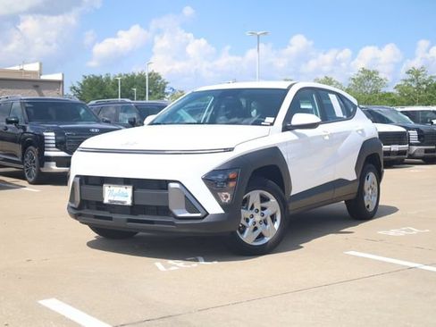 Certified 2026 Hyundai Kona SE AWD/4WD image 2