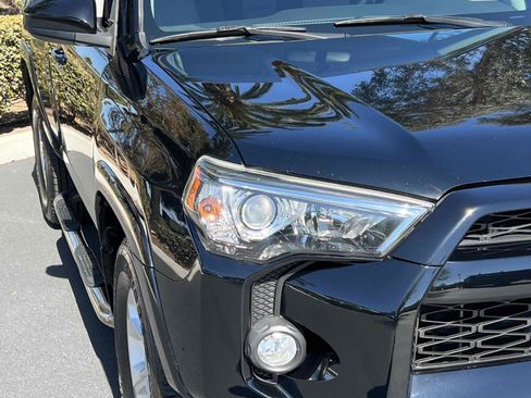 Used 2014 Toyota 4Runner SR5 image 58