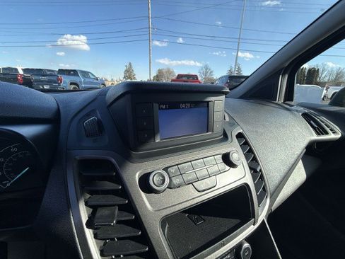 Used 2020 Ford Transit Connect XL image 12