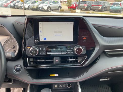 Used 2023 Toyota Highlander XSE image 21