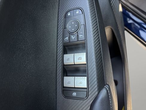 Used 2024 Mitsubishi Outlander SE image 18