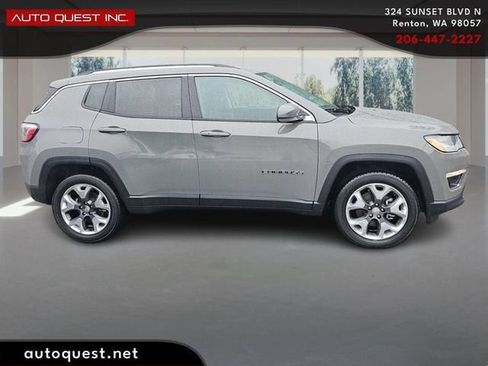 Used 2021 Jeep Compass Limited AWD/4WD image 4