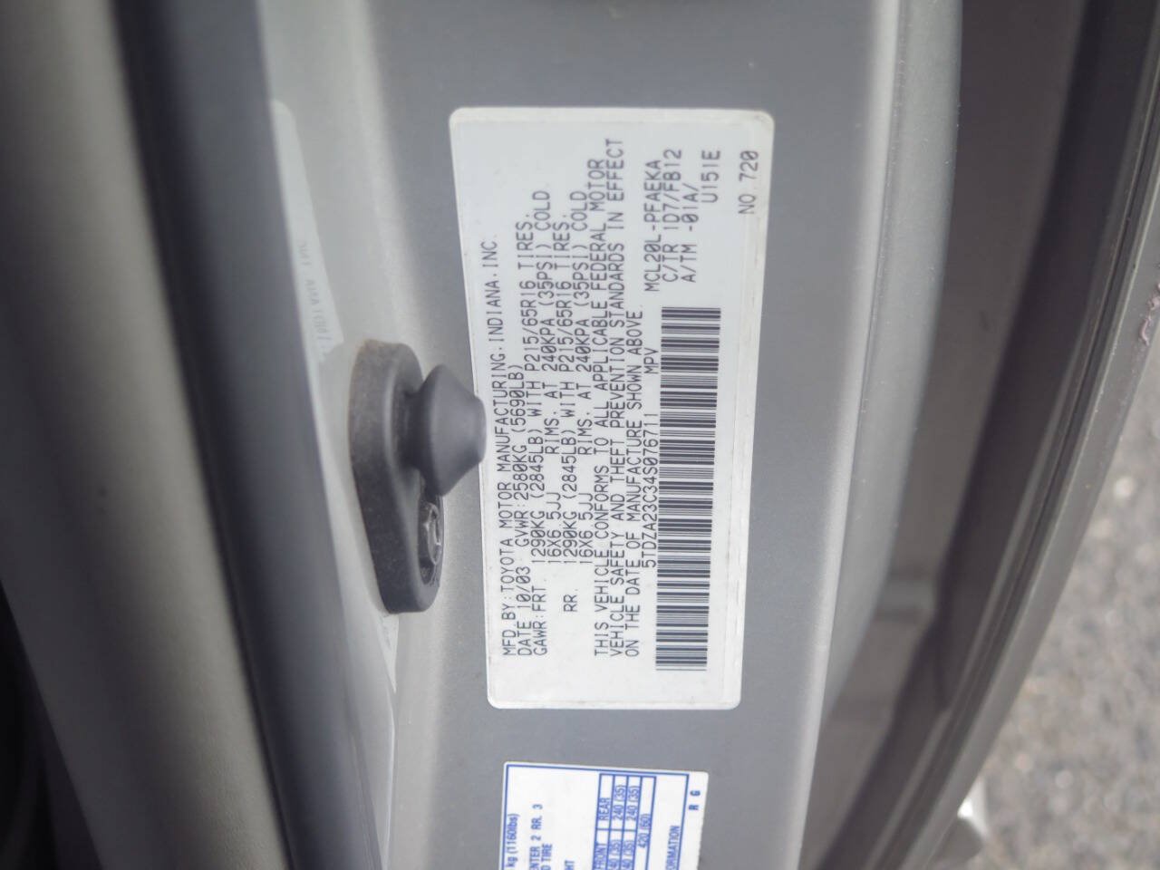 Used 2004 Toyota Sienna LE FWD image 23