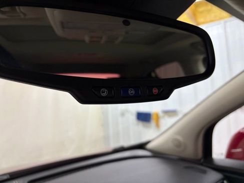 Used 2018 Buick Encore Preferred image 36