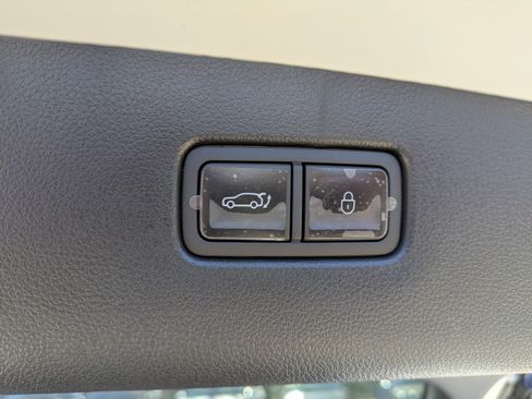 Used 2026 Genesis GV70 3.5T Sport Prestige AWD/4WD image 18
