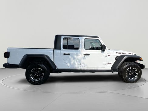 Used 2026 Jeep Gladiator Rubicon AWD/4WD image 6