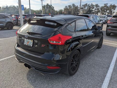 Used 2016 Ford Focus ST w/ Equipment Group 402A image 20