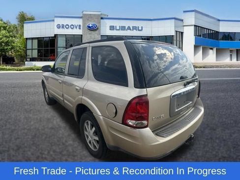 Used 2004 Buick Rainier CXL w/ Convenience Package AWD/4WD image 3