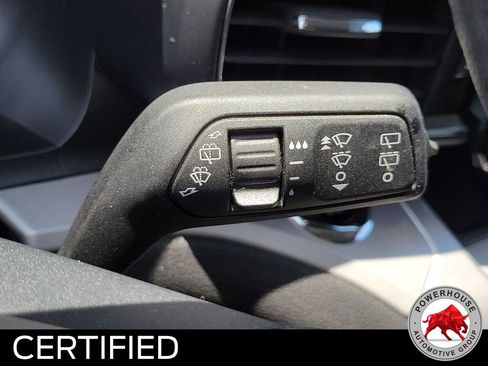 Used 2024 Ford Explorer XLT w/ Equipment Group 202A RWD image 34