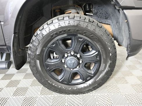 Used 2016 RAM 2500 Laramie w/ Sport Appearance Group AWD/4WD image 12