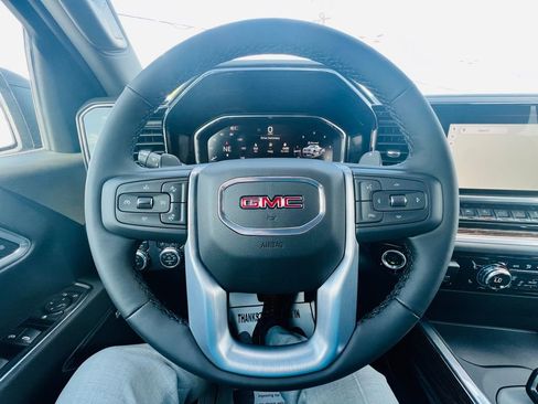 New 2026 GMC Sierra 1500 Elevation w/ Preferred Package image 18