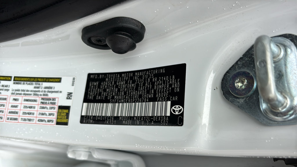 Used 2025 Toyota Corolla SE FWD image 34