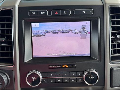 Used 2021 Ford Expedition XLT AWD/4WD image 22