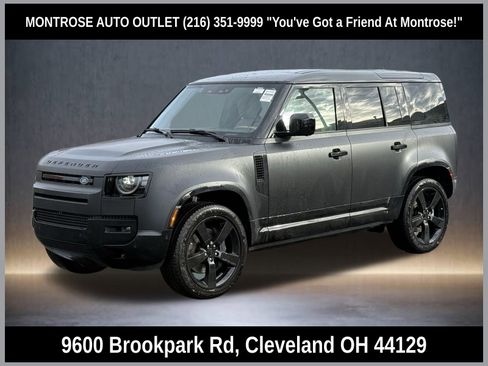 New 2026 Land Rover Defender 110 X-Dynamic SE image 1