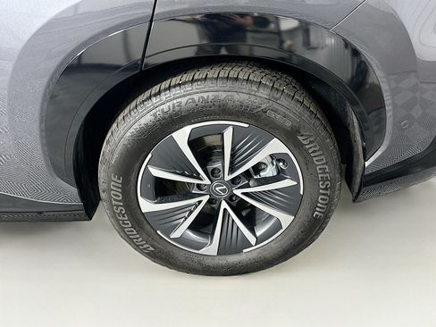 Used 2023 Lexus RZ 450e Premium w/ Technology Package AWD/4WD image 11
