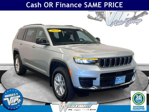 Used 2025 Jeep Grand Cherokee L Laredo w/ Luxury Tech Group I AWD/4WD image 1