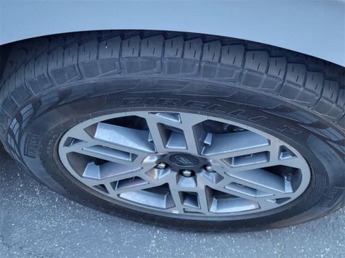 Used 2025 Ford Expedition Max Active image 3