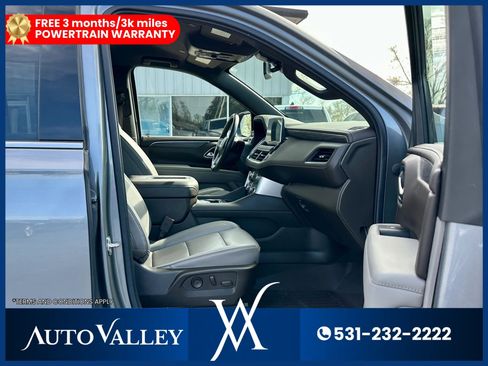 Used 2021 GMC Yukon SLT w/ SLT Luxury Package image 19