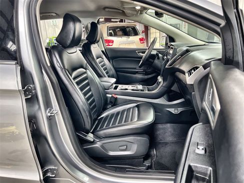 Used 2024 Ford Edge SEL image 28