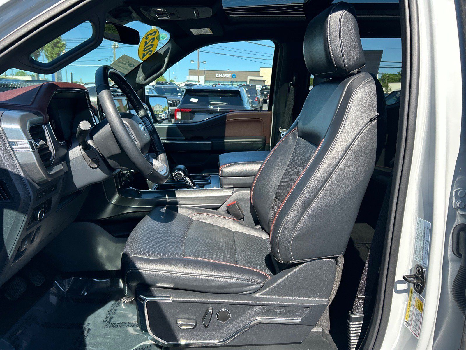 Certified 2023 Ford F150 Lariat AWD/4WD image 7