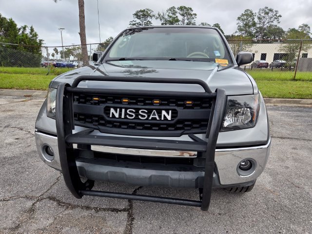 Used 2007 Nissan Frontier SE w/ SE Value Truck Pkg RWD image 2
