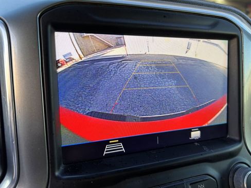 Used 2023 Chevrolet Silverado 2500 LT w/ Convenience Package image 7