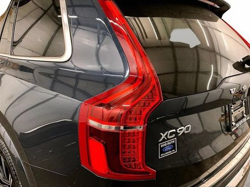 Used 2024 Volvo XC90 B6 Plus w/ Protection Package Premier AWD/4WD image 29