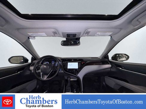 Used 2020 Toyota Camry LE w/ Sunroof Package FWD image 6